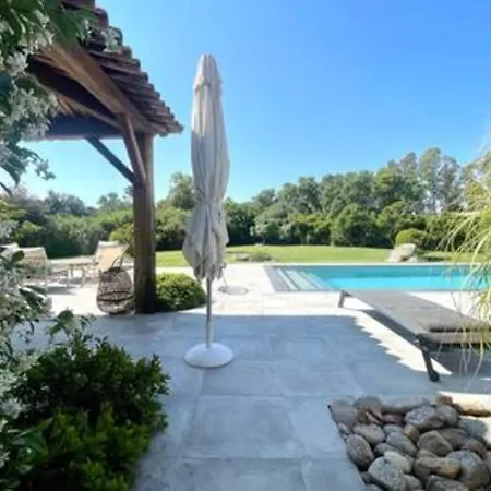 A Marina Di Fiori - 8 Pers