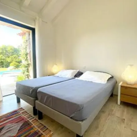 A Marina Di Fiori - 8 Pers 펜션