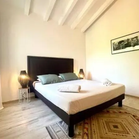 A Marina Di Fiori - 8 Pers *