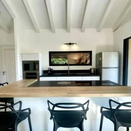 펜션 A Marina Di Fiori - 8 Pers *