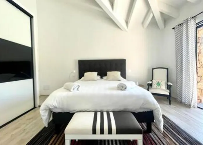 A Marina Di Fiori - 8 Pers