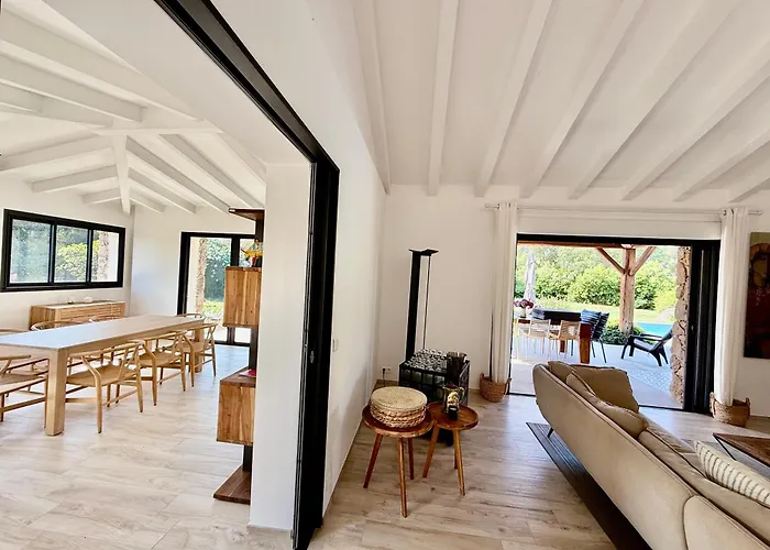 A Marina Di Fiori - 8 Pers